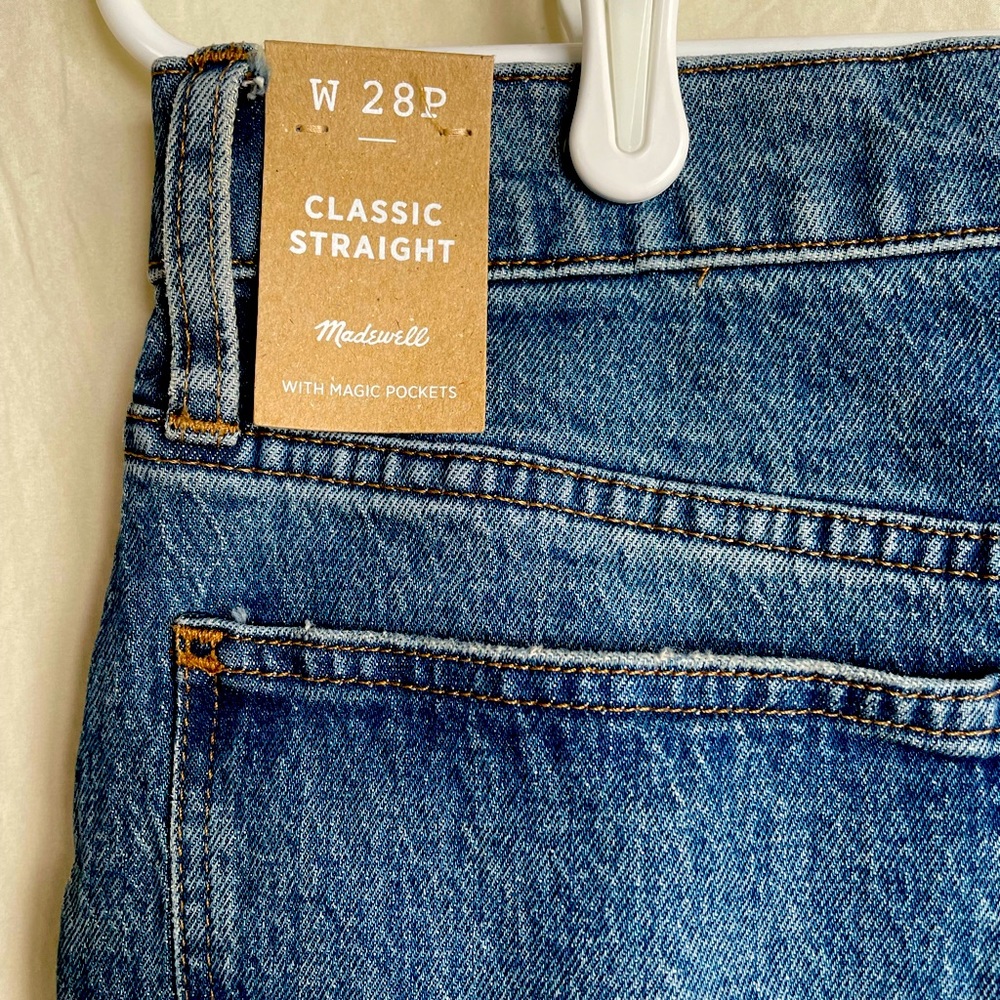 New Madewell Petite Classic Straight Jeans in Corson Wash
